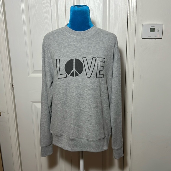 Spiritual Gangster Tops - NWOT Spiritual Gangster LOVE Super Soft Crew Sweatshirt Small